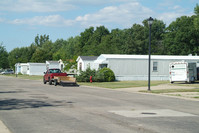 Parkwood Mobile Home Community in Flint, MI - Building Photo - Building Photo