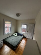 74 Gore St, Unit 3 in Cambridge, MA - Building Photo - Building Photo