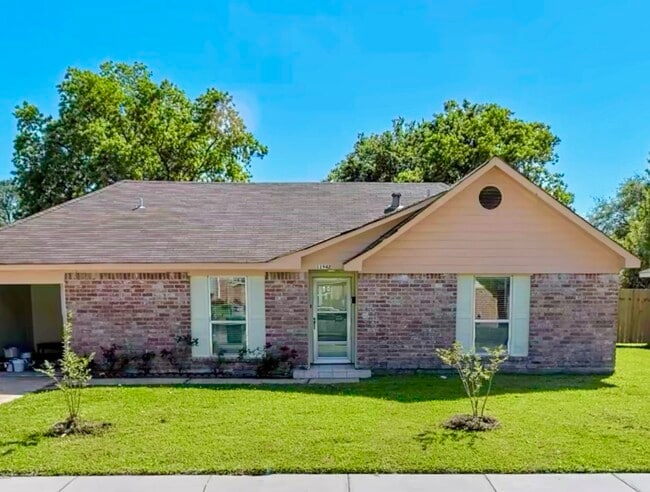 property at 11942 Flushing Meadows Dr