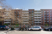 400 Herkimer St in Brooklyn, NY - Foto de edificio - Building Photo