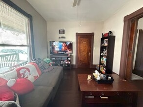 1000 Butterworth St SW in Grand Rapids, MI - Building Photo - Building Photo