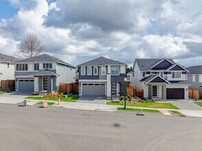 Cascara Creek in Covington, WA - Foto de edificio - Building Photo