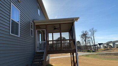 108 Gunderson Ln in Garner, NC - Building Photo - Building Photo