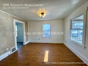 2709 Abbott Pl NW in Canton, OH - Building Photo - Building Photo