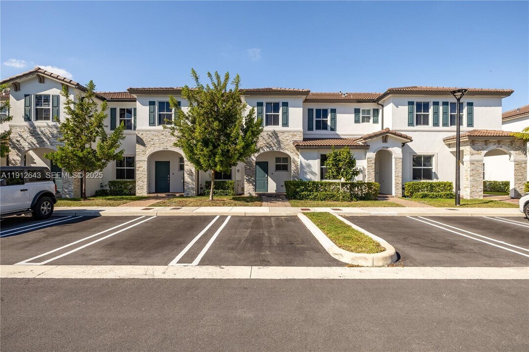 12150 NW 23rd Ct in Miami Shores, FL - Building Photo