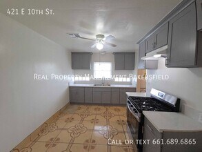 421 E 10th St in Bakersfield, CA - Building Photo - Building Photo
