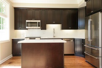 2426 N Burling St in Chicago, IL - Building Photo - Building Photo