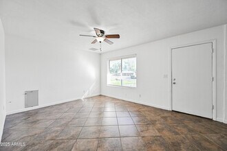 5558 W Cortez St in Glendale, AZ - Building Photo - Building Photo