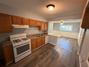 4328 Lubbock Ave in Fort Worth, TX - Foto de edificio - Building Photo