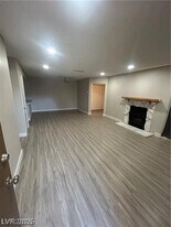 9070 Spring Mountain Rd in Las Vegas, NV - Building Photo