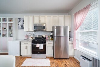 164 Orient St in Bayonne, NJ - Foto de edificio - Building Photo