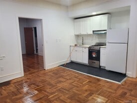 37-50-3786 86th St in Queens, NY - Building Photo