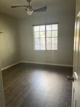 39150 Chandler Dr, Unit Studio in Temecula, CA - Foto de edificio - Building Photo