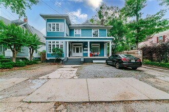 207 Michigan Ave in Mobile, AL - Foto de edificio - Building Photo