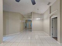 1042 Soaring Eagle Ln, Unit 80 in Kissimmee, FL - Building Photo - Building Photo