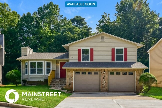 property at 2208 Lowtrail Ct