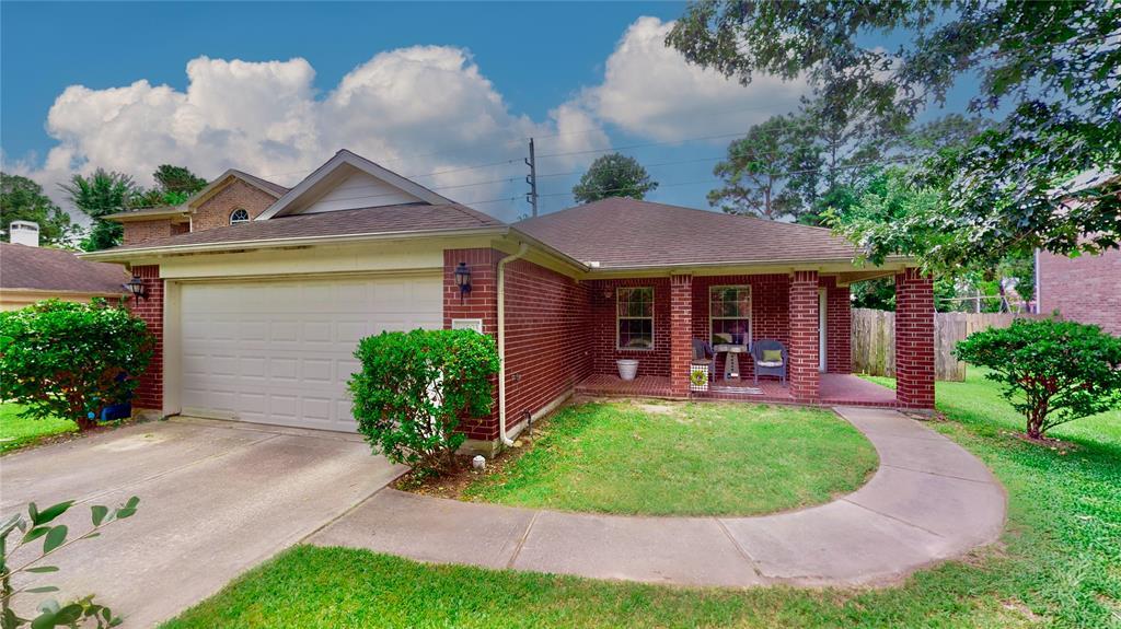 18503 Polo Meadow Dr in Humble, TX - Building Photo