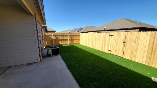 property at 1230 N 7th St