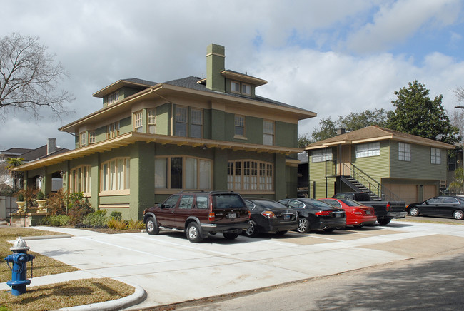 603 Avondale St in Houston, TX - Foto de edificio - Building Photo