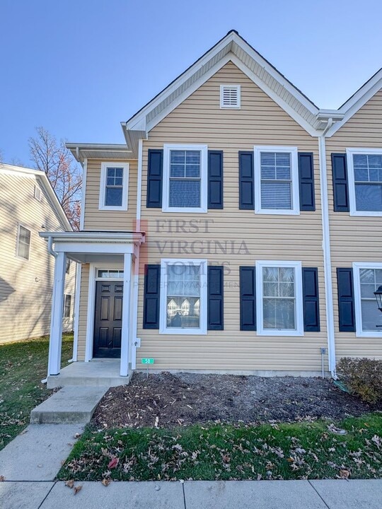 58 Augies Alley in Palmyra, VA - Building Photo