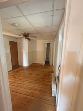 122 Marlboro St, Unit 1B in Keene, NH - Building Photo - Building Photo