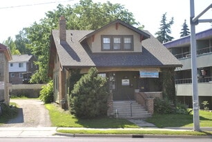 800 S Main St in Ann Arbor, MI - Building Photo