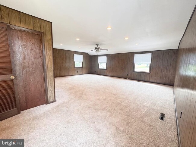 property at 2710 Academy Dr