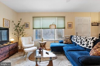 516 Hollingsworth Dr in Winchester, VA - Building Photo - Building Photo