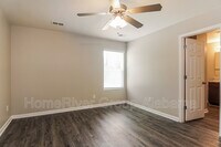 816 The Heights Ln photo'