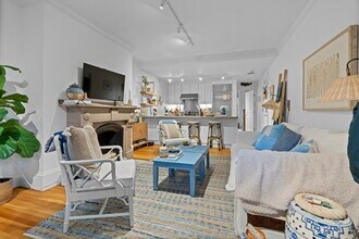 72 W Rutland Sq, Unit 1 in Boston, MA - Foto de edificio - Building Photo
