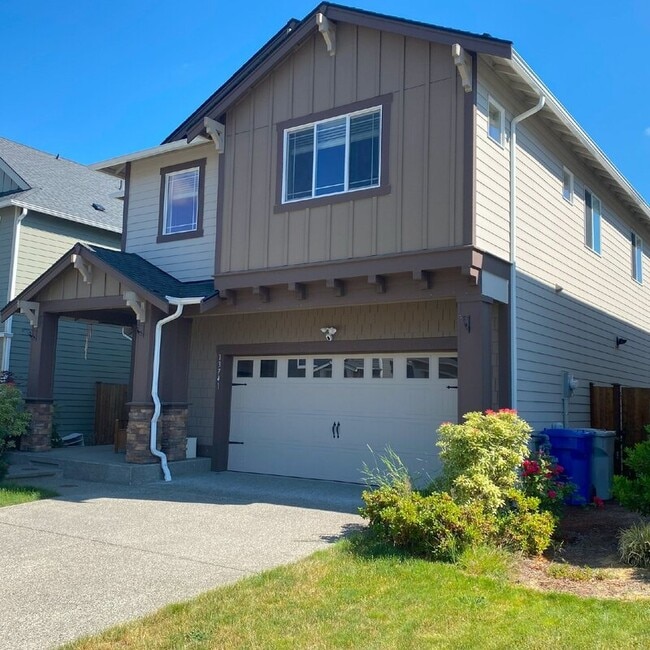 13741 SE 184th Pl in Renton, WA - Building Photo - Building Photo