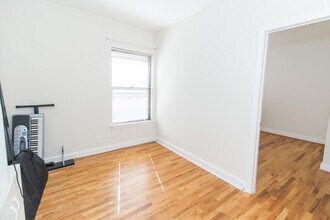 927 W Sunnyside Ave, Unit 3S in Chicago, IL - Building Photo - Building Photo