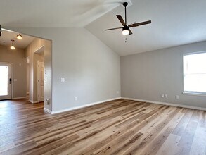 12 Valley View Cir in Bentonville, AR - Building Photo - Building Photo