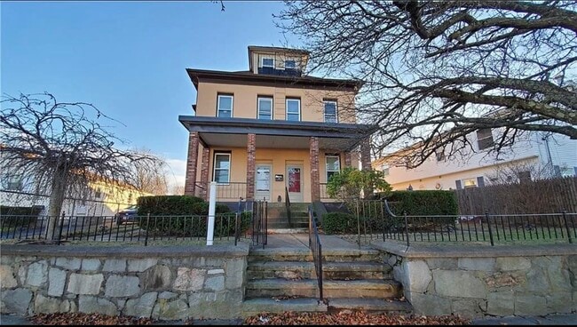 685 Armistice Blvd, Unit 2