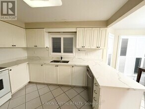 51 Kimbark Crescent in Markham, ON - Building Photo - Building Photo