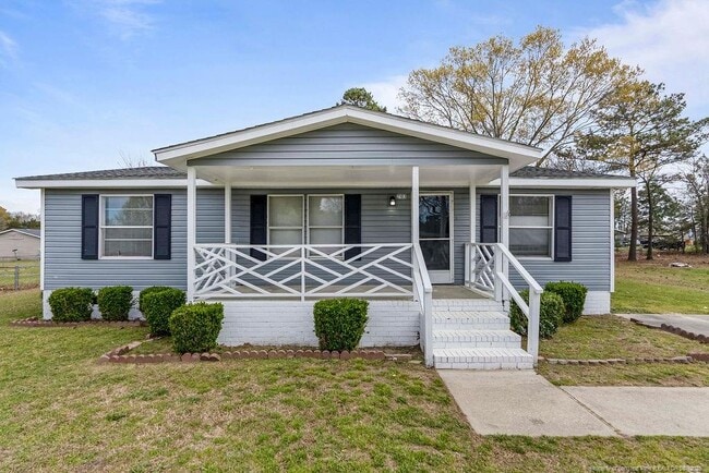 2103 Obrien Dr in Raeford, NC - Building Photo - Building Photo