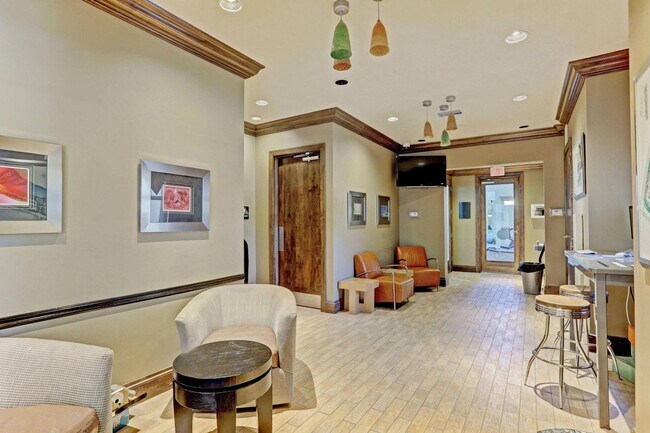 477 Pacific Grove Dr