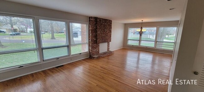 8844 Horton St in Overland Park, KS - Building Photo - Building Photo