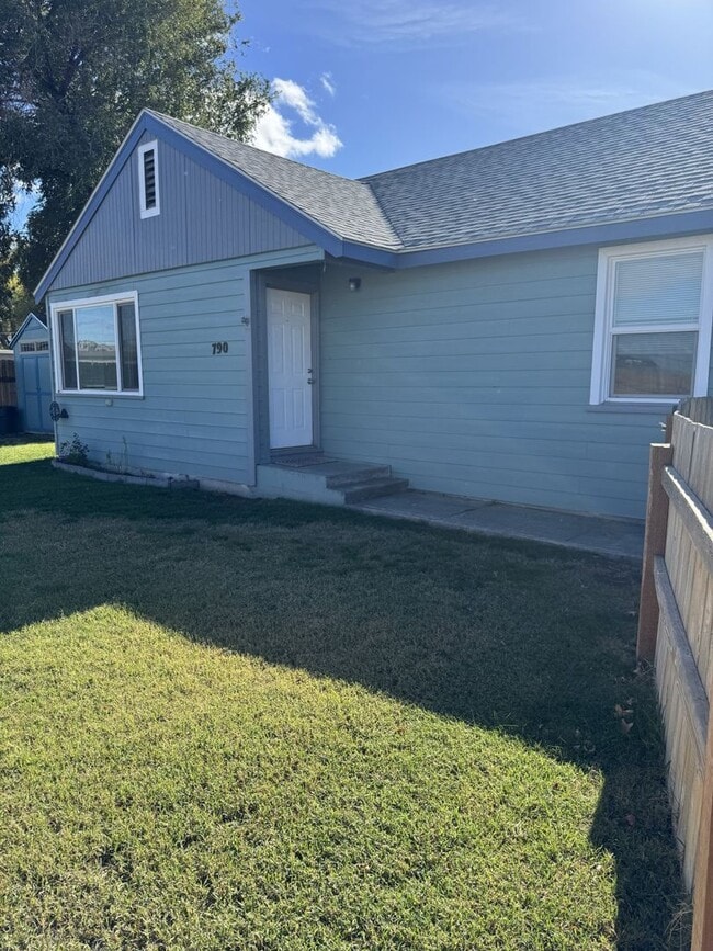 property at 790 Diagonal Blvd