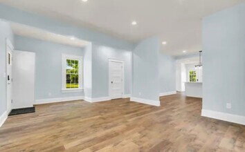 106 Grace St in Greenville, SC - Building Photo - Building Photo