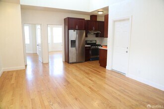 2726 San Bruno Ave in San Francisco, CA - Building Photo - Building Photo