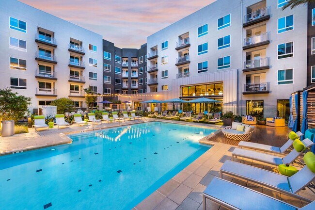 Avel Apartment Homes in Orange, CA - Building Photo - Building Photo