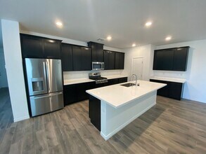 7097 Range Valley St in North Las Vegas, NV - Building Photo - Building Photo