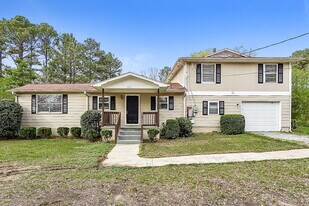 3117 Parkwood Rd in Bessemer, AL - Building Photo