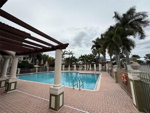 580 NE 33rd Terrace in Homestead, FL - Building Photo - Building Photo