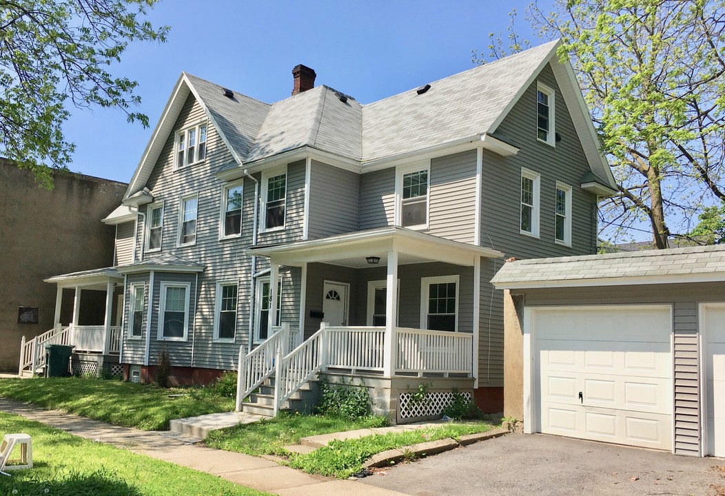 Oriole Duplex in Rochester, NY - Building Photo