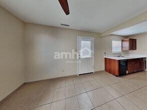 1420 Dowell St in Greenwood, IN - Building Photo - Building Photo