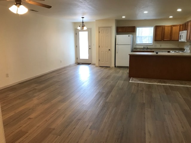 property at 415 Wild Rose Ln