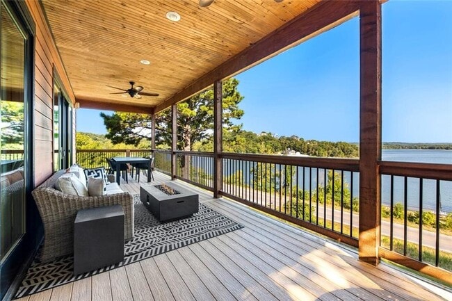 16217 AR-12 in Rogers, AR - Building Photo - Building Photo