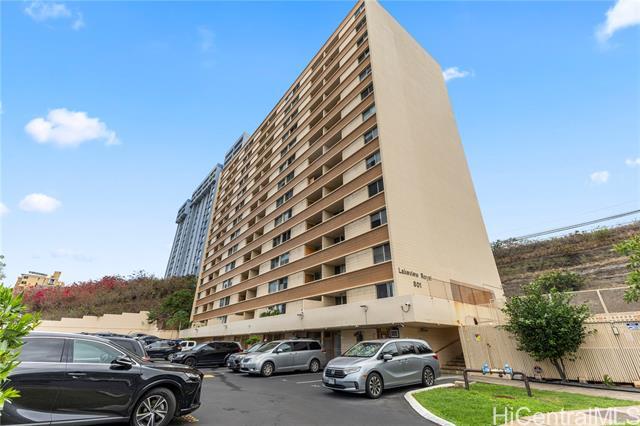 801 Ala Nioi Pl in Honolulu, HI - Building Photo - Building Photo